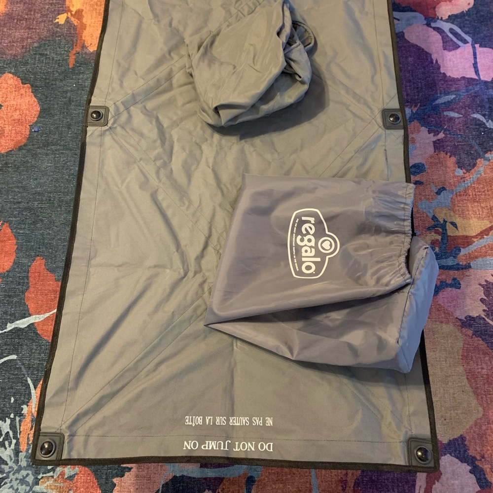 Toddler fold up cot